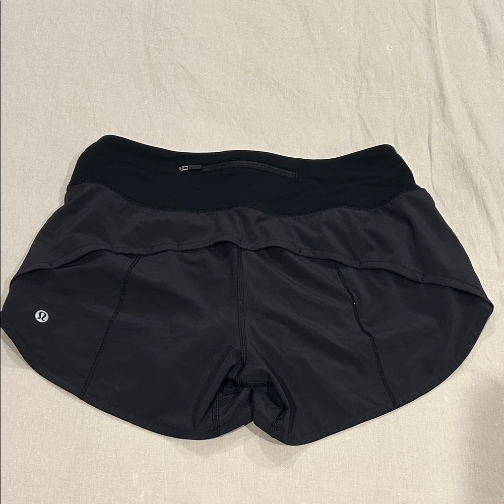 lululemon Black Women's Shorts with Reflective Logo (6)